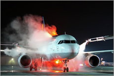 Gallery print  De-icing of an Airbus A320 - HADYPHOTO