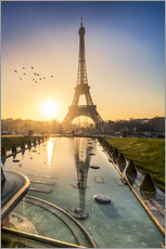 Muursticker  Romantic sunrise at the Eiffel Tower in Paris, France - Jan Christopher Becke