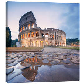Canvas print  Colosseum reflected into water - Matteo Colombo