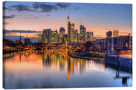 Canvas print  Frankfurt skyline at sunset reflected in the Main - HADYPHOTO